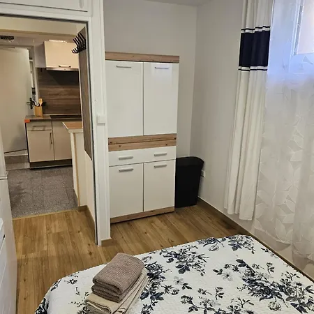 Romains - 0g - Hebergements Classes Avec Garage * Strasbourg